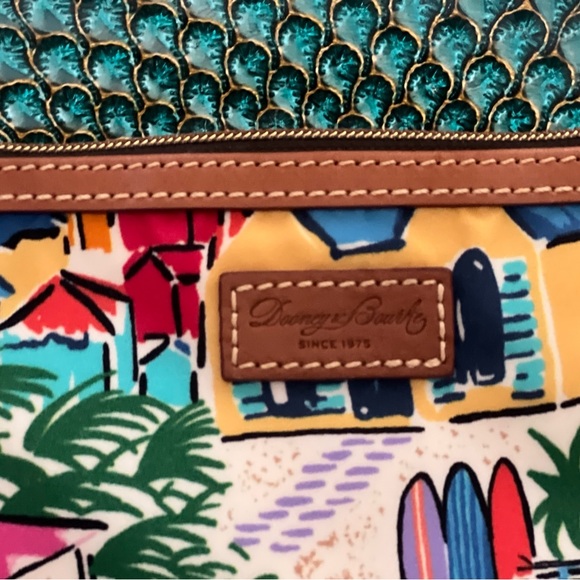 Dooney & Bourke Sandbar Wristlet - Picture 2 of 5